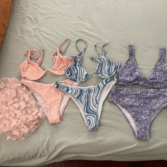 3 womens shein bikinis never worn size medium/small - Picture 1 of 4